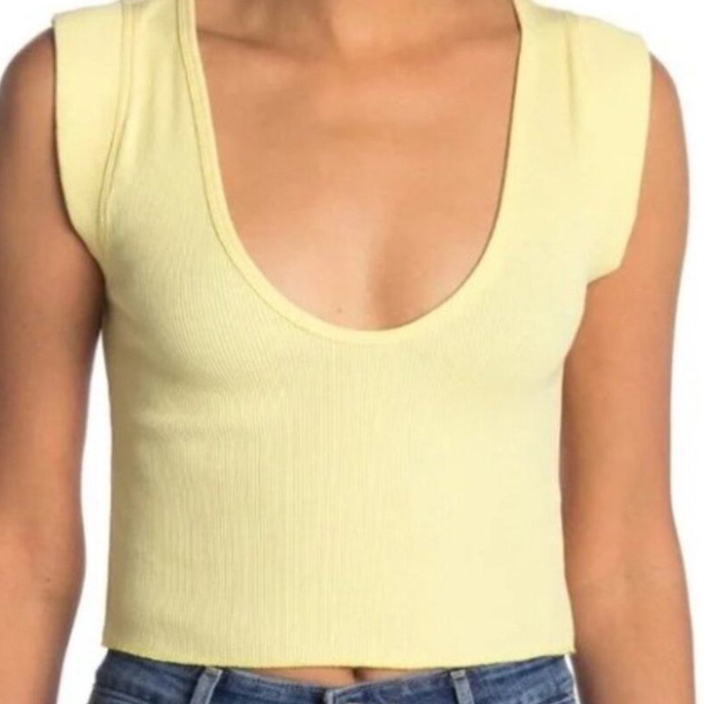 SOLD FP Movement Free People Perfect Day Ribbed Top Size L Color Glow